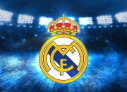 开云棋牌游戏-冷门之夜，法国失蹄东京，莱万关键先生之名响彻欧亚