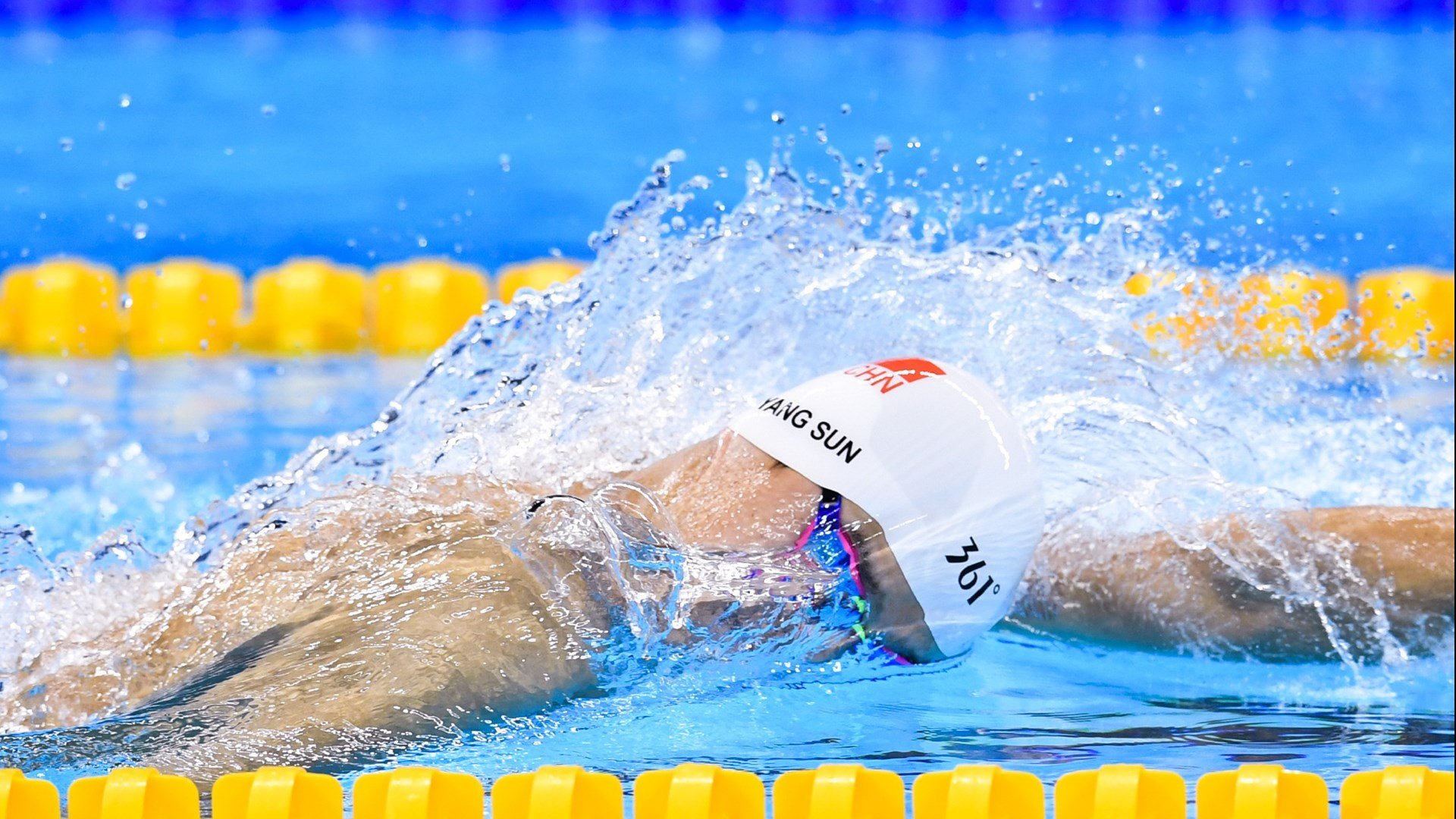 欧冠半决赛之夜，浓眉压力下的完美爆发